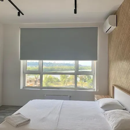 4 With A View Of The Dnieper River Apartment Kyiv